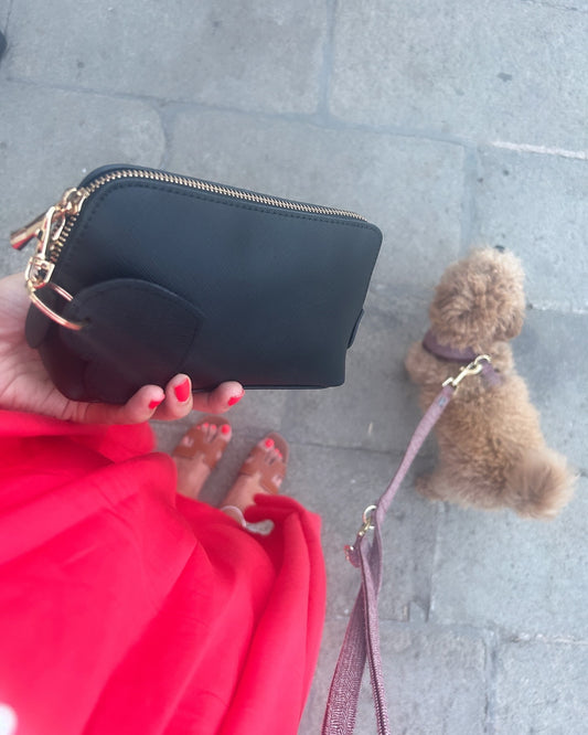 ACCESSORY CASE MIT HERZANHÄNGER (BLACK)