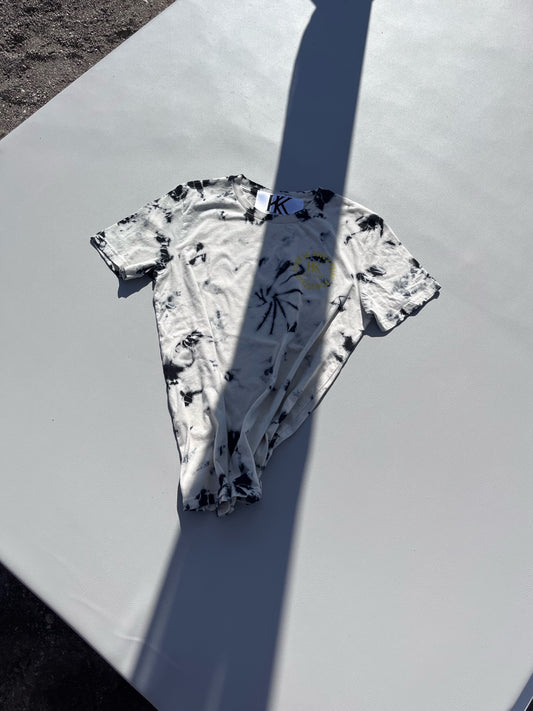 DAMEN BATIK T-SHIRT ' STAND UP - HAVE A VOICE - STAY STRONG '