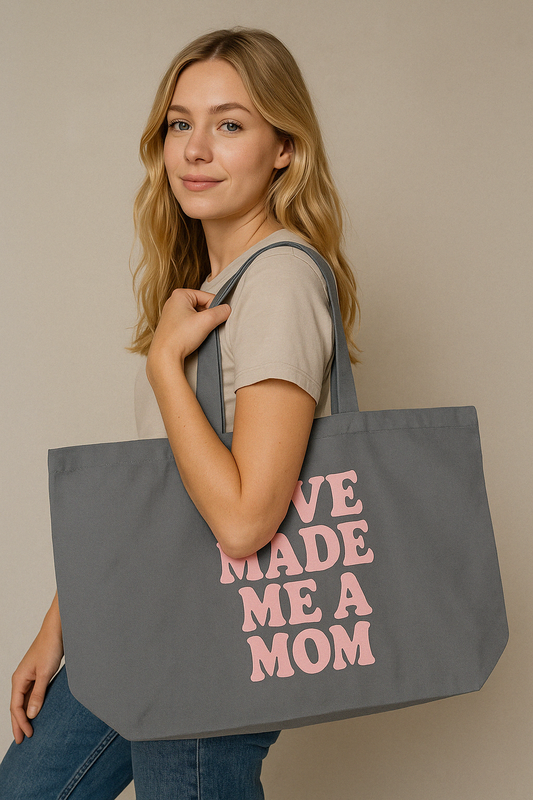 OVERSIZED TOTE BAG "LOVE MADE ME A MOM"