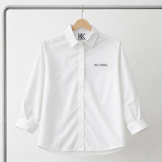 STATEMENT-HEMD „BECOMING.“